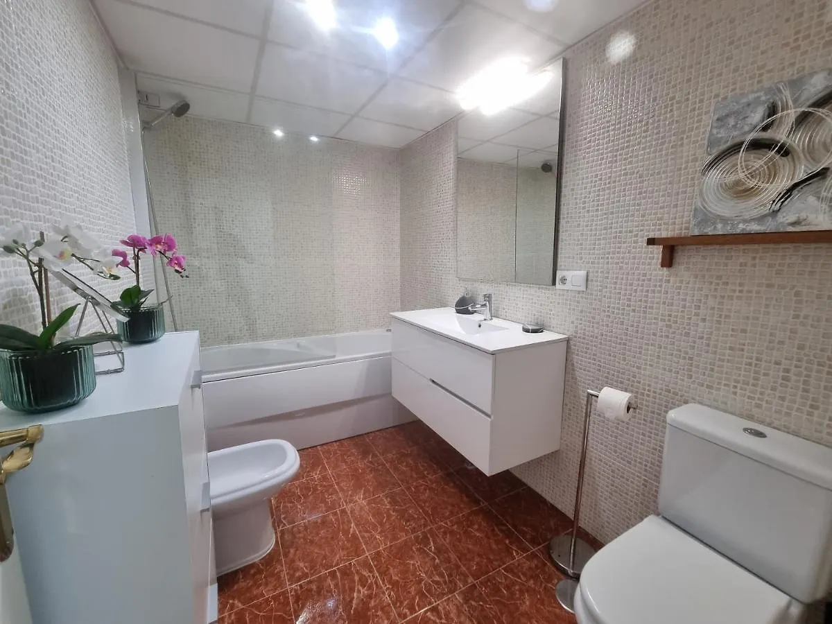 טורמולינוס Apartamento Centro Y Playa