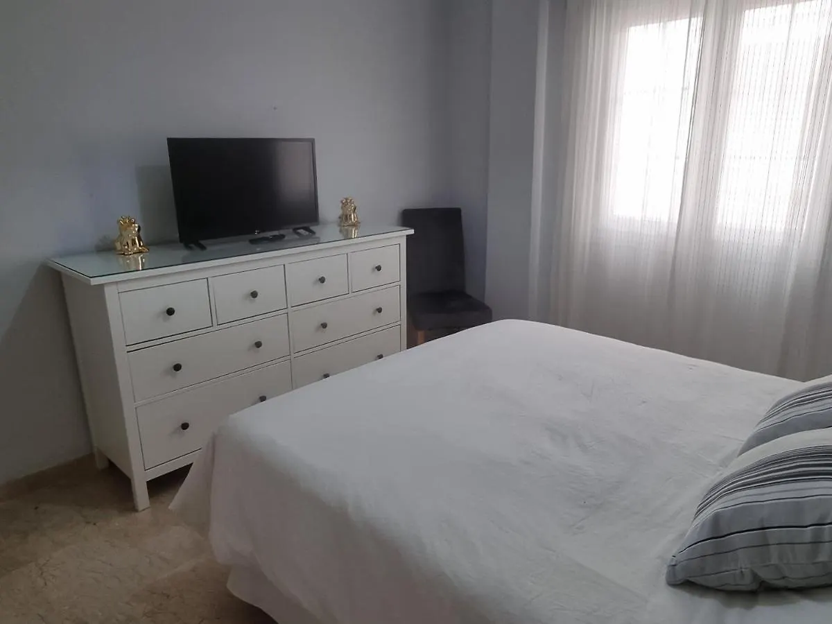טורמולינוס Apartamento Centro Y Playa דירה